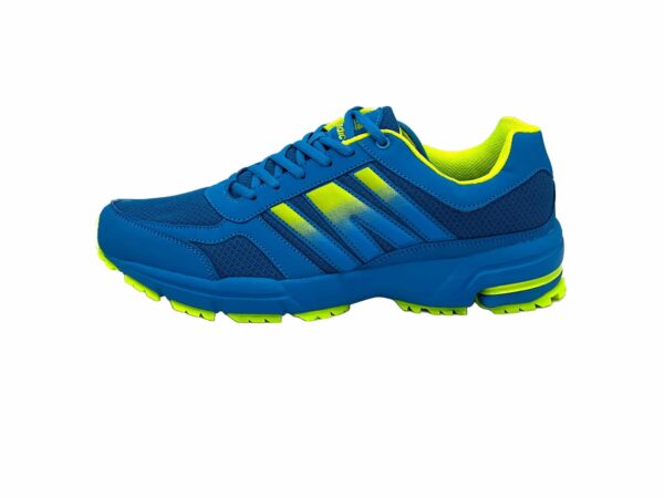 Freizeitsneaker mit dynamischem Design