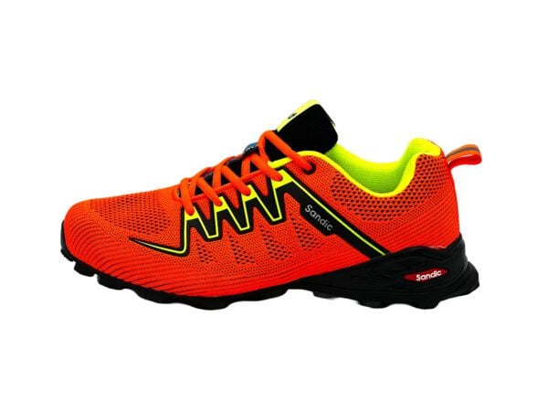 Leichter atmungsaktiver Trail-Laufschuh