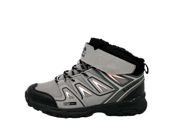 Gefütterter Outdoor-Winterschuh mit Softshell-Obermaterial