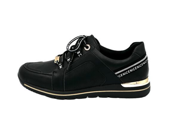 Plateau-Sneaker